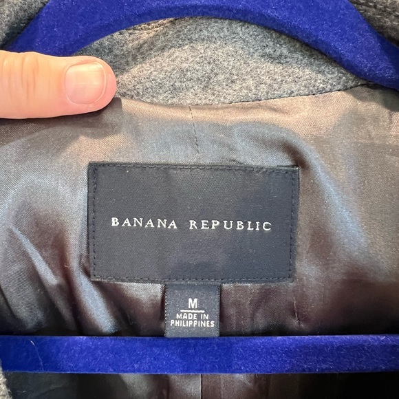 Vintage-style Banana Republic dbl breasted gray wool coat. Like-new fully lined - Picture 10 of 16